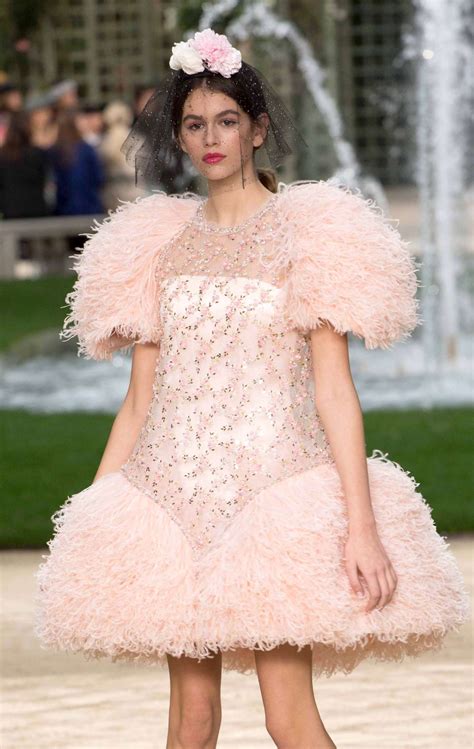 grand palais chanel haute couture 2018|Chanel haute couture colors.